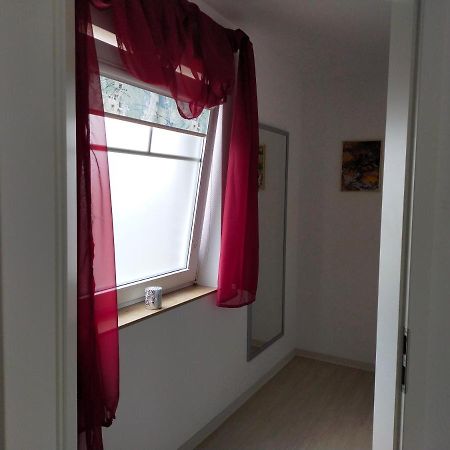 Exklusive Fewo Papenburg Mit Terrasse & Beheiztem Wintergarten بابينبورغ المظهر الخارجي الصورة