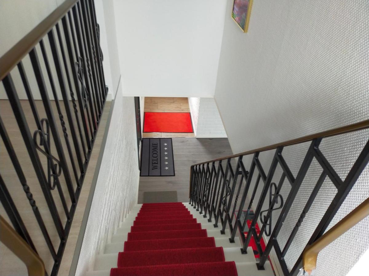 Exklusive Fewo Papenburg Mit Terrasse & Beheiztem Wintergarten بابينبورغ المظهر الخارجي الصورة
