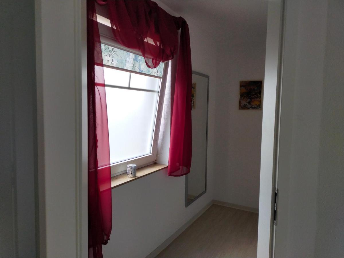 Exklusive Fewo Papenburg Mit Terrasse & Beheiztem Wintergarten بابينبورغ المظهر الخارجي الصورة