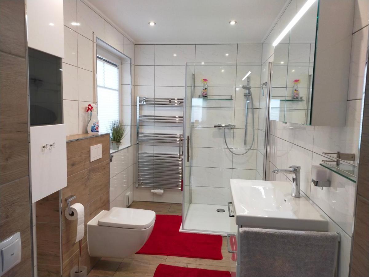 Exklusive Fewo Papenburg Mit Terrasse & Beheiztem Wintergarten بابينبورغ المظهر الخارجي الصورة